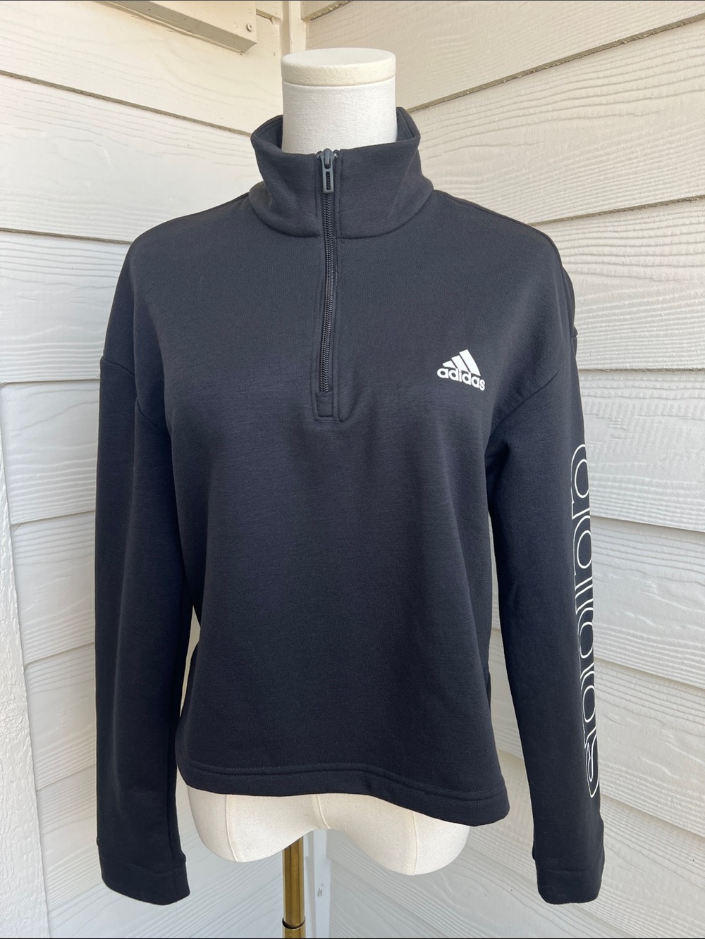 NWOT Adidas Black Quarter Zip Pullover - Medium